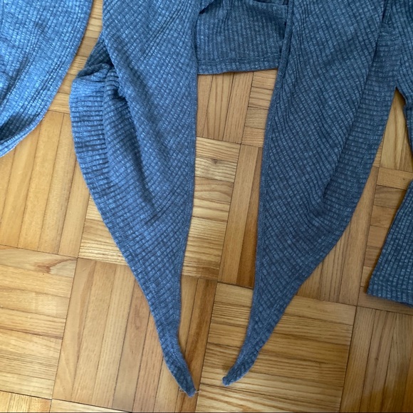 Wrap Around Tie Up Grey Longsleeve Small - Picture 4 of 4